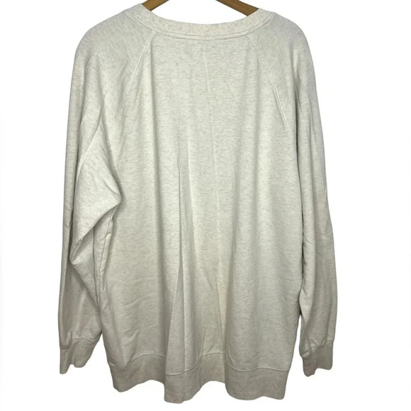 WILDFOX Leopard Lips Kiss Graphic Crewneck Long Sleeve Cream Cozy Sweater - Picture 6 of 10
